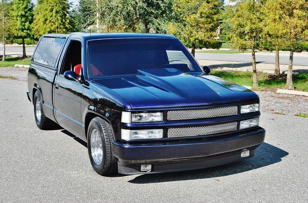 1990 Chevrolet C/K 1500 custom truck