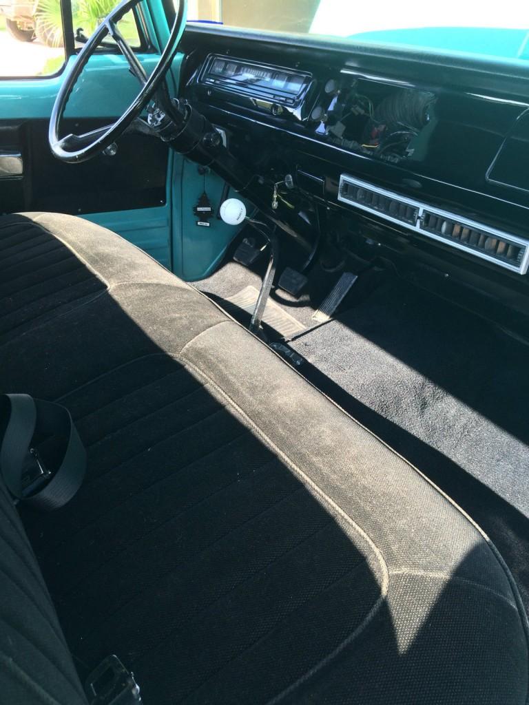 1969 Dodge D100 Custom