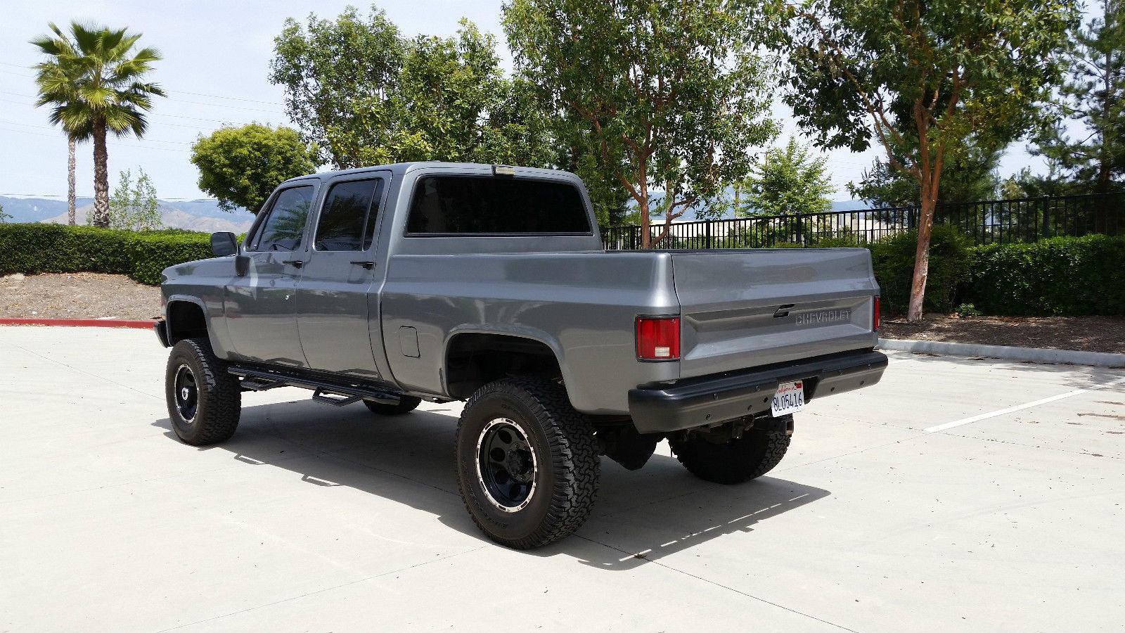 1986 Chevrolet K30 crew cab 4×4 Silverado for sale