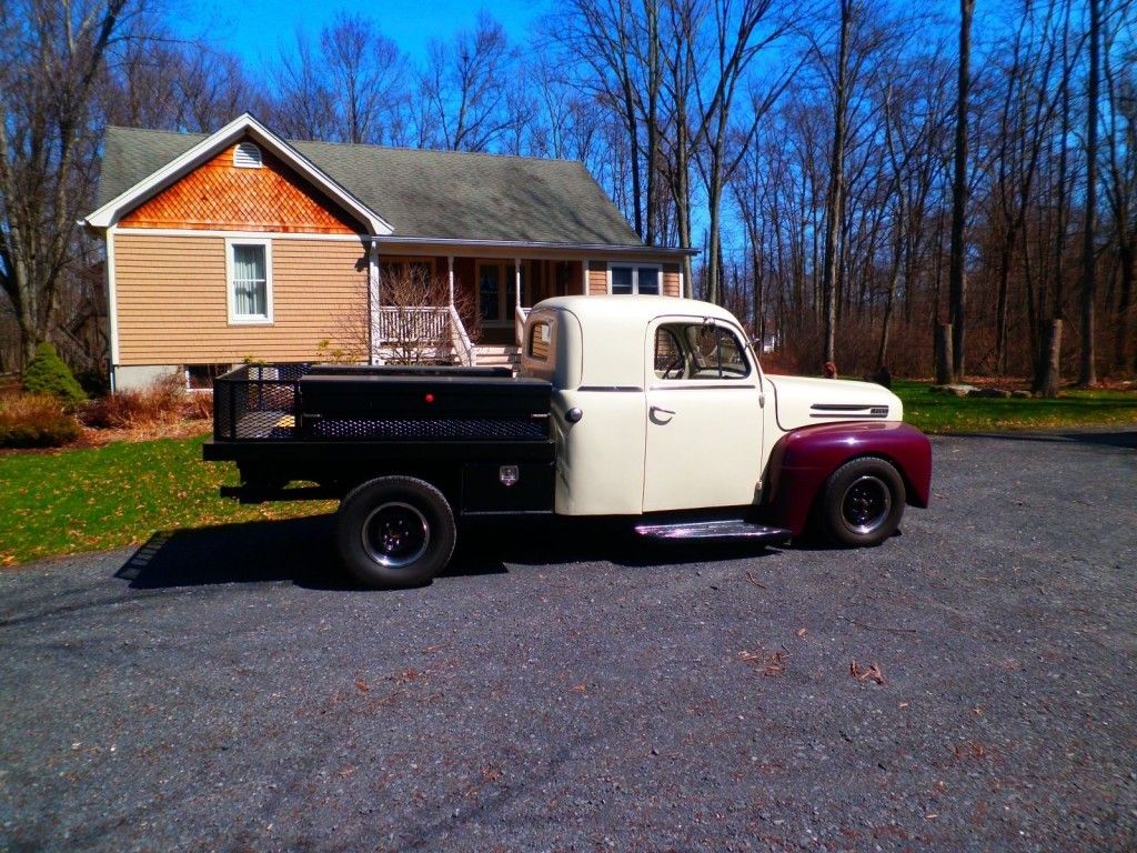 1949 Ford Pickup Custom Hot Rod Truck