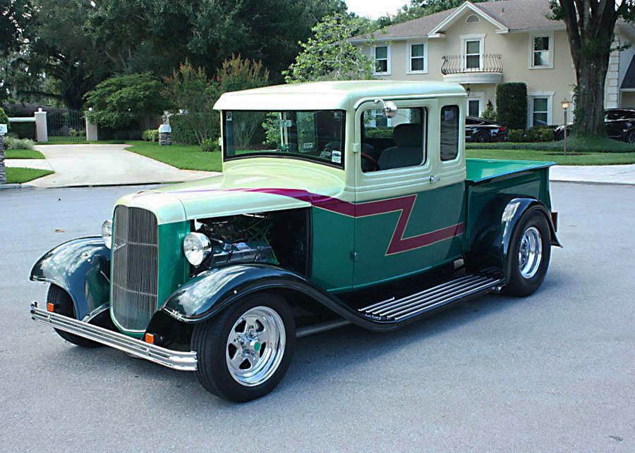 hot rod 1933 Ford 5 Window Pickup custom truck