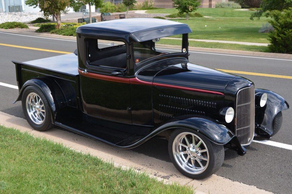 nicely modified 1934 Ford Pickup custom