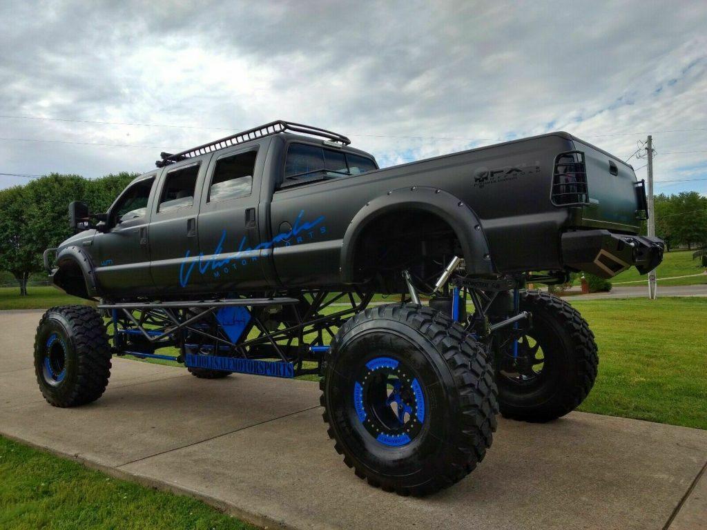 stretched 2005 Ford F 350 Stretched 6 Door custom truck