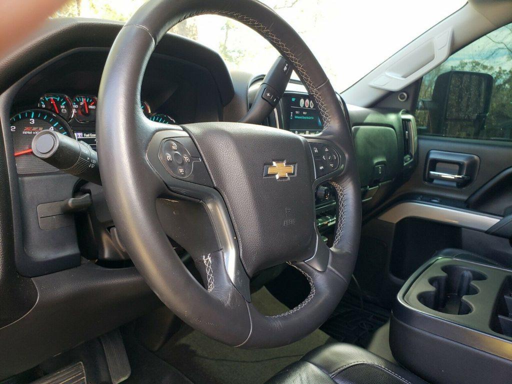 well modified 2016 Chevrolet Silverado 1500 Z71 Lt 2 custom