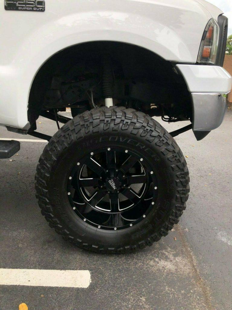 brand new parts 2004 Ford F 250 XLT pickup custom