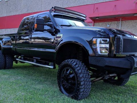 well modified 2010 Ford F 350 Lariat custom for sale