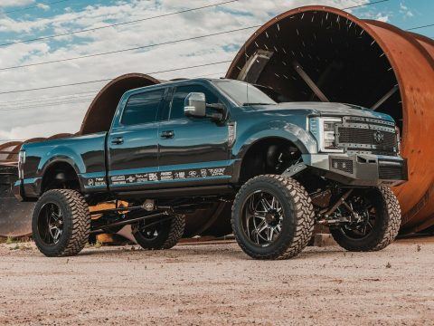 well modified 2017 Ford F 350 Platinum custom for sale