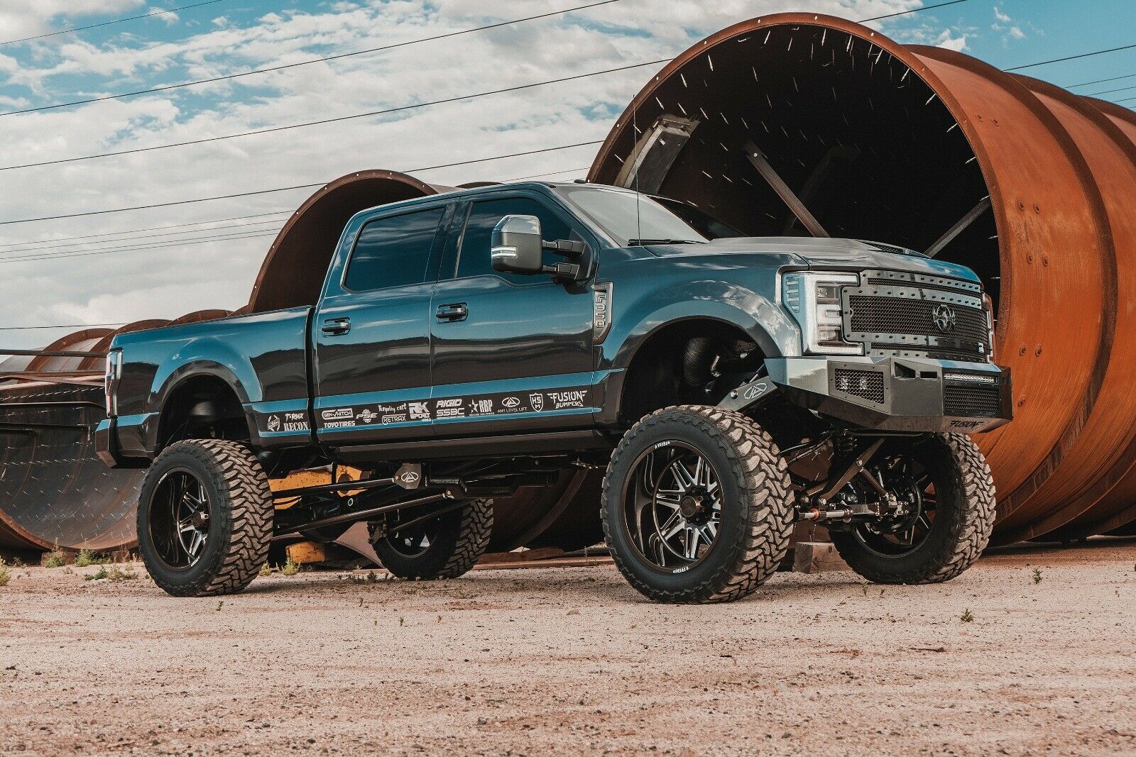 well modified 2017 Ford F 350 Platinum custom @ Custom trucks for sale