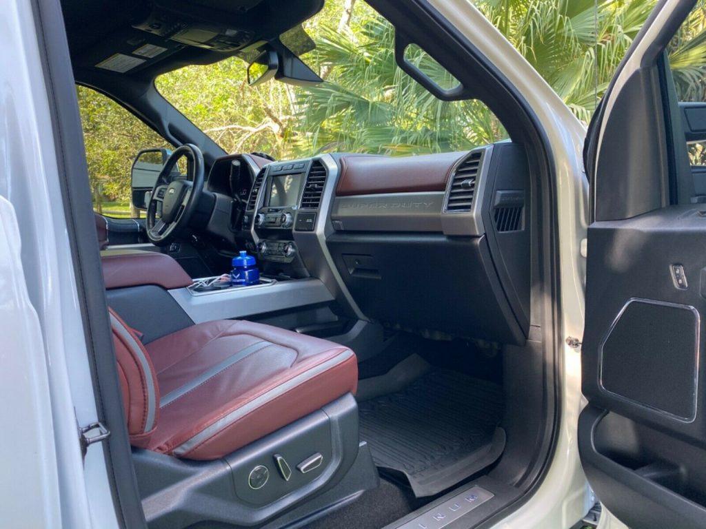 fully loaded 2019 Ford F 350 Platinum custom