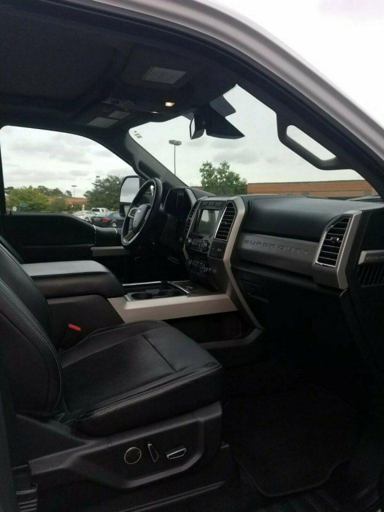 immaculate 2017 Ford F 250 LARIAT custom