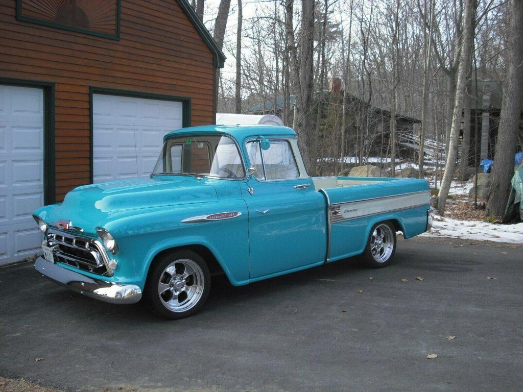 restomod 1957 Chevrolet Pickup custom