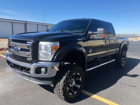 fully loaded 2015 Ford F 350 Lariat 4&#215;4 custom for sale