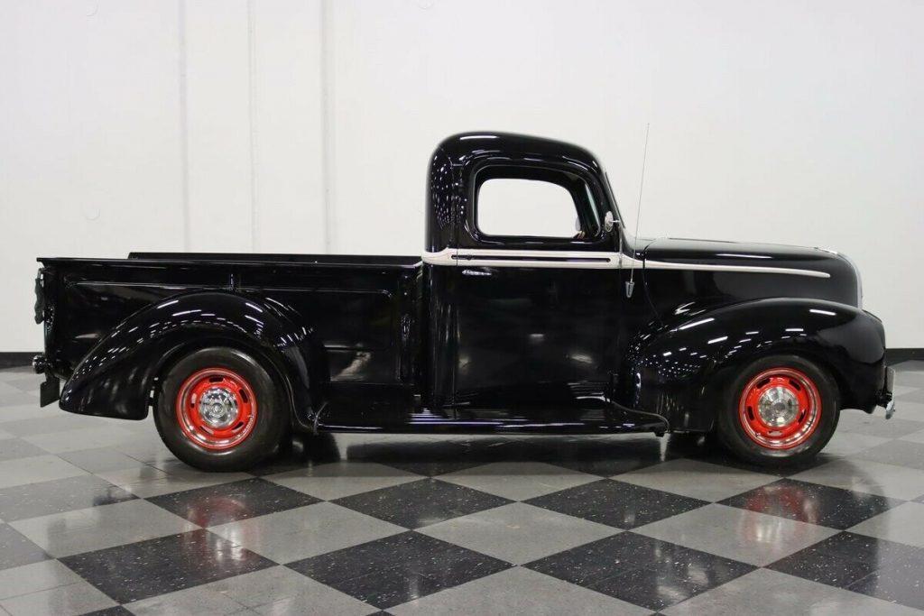 1941 Ford Pickup custom [best-looking pickup Ford ever made]