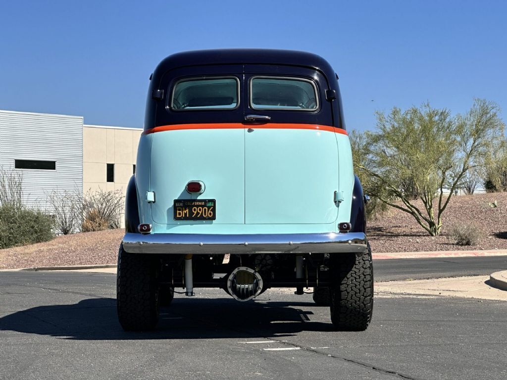 1951 Chevrolet Panel Truck Custom