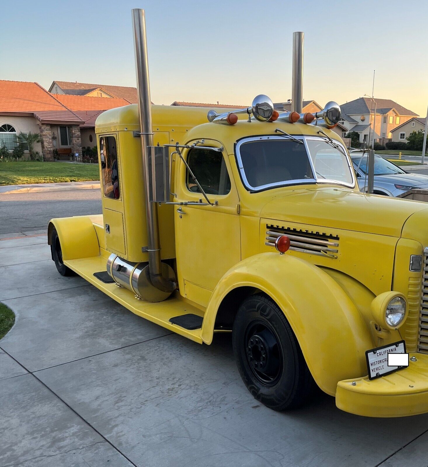 1946 International Harvester custom truck [Bonneville Salt Flats team ...