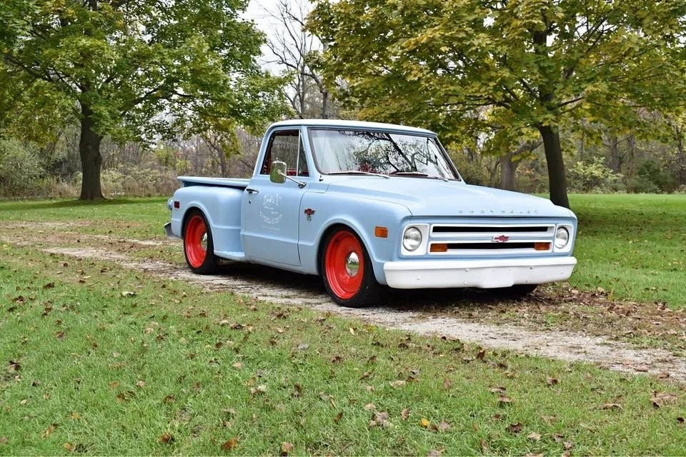 1968 Chevrolet C10 EFI 5.3l, 700r4 Auto, Full Restomod Build