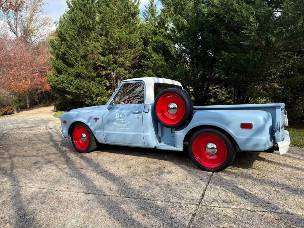 1968 Chevrolet C10 EFI 5.3l, 700r4 Auto, Full Restomod Build