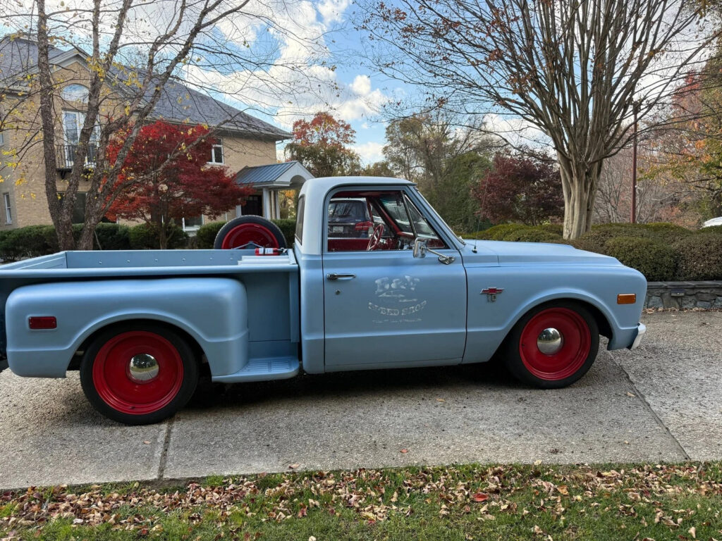 1968 Chevrolet C10 EFI 5.3l, 700r4 Auto, Full Restomod Build