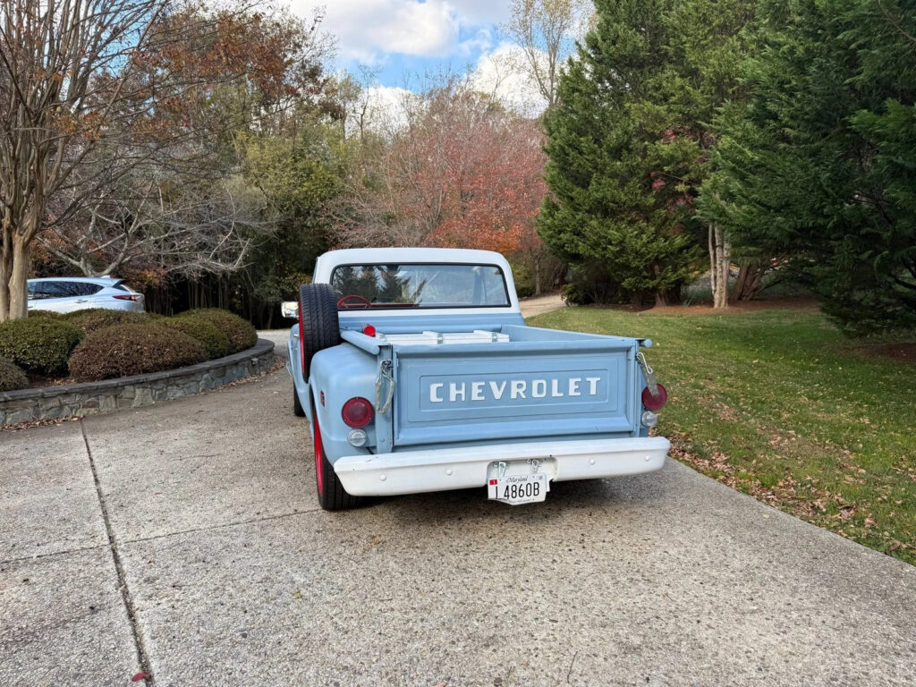 1968 Chevrolet C10 EFI 5.3l, 700r4 Auto, Full Restomod Build
